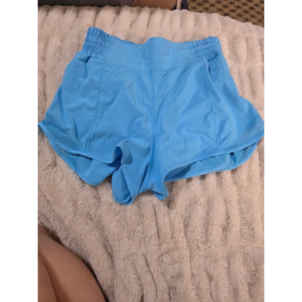 Lululemon Hotty Hot High-Rise Lined Short 2.5 Cyan Blue LW7AYYR Size 4